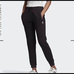 Adidas trackpants
